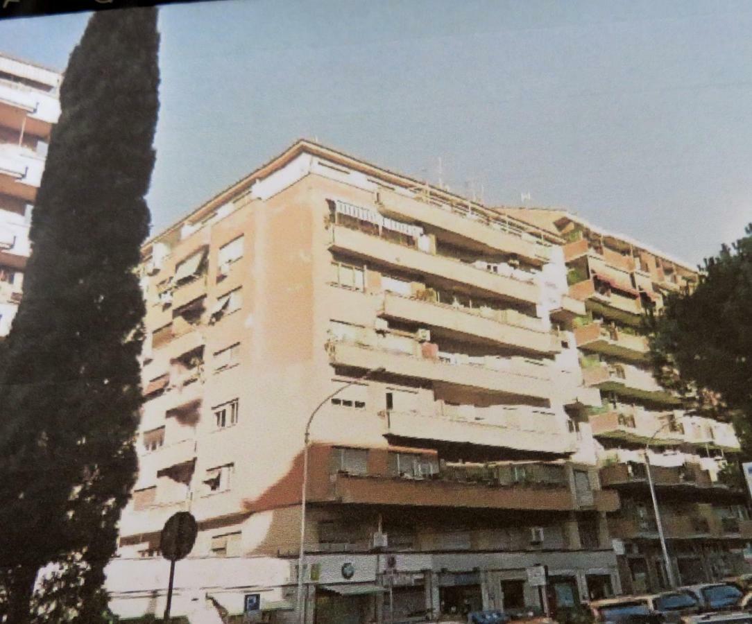 Appia Tourist Apartment Рим Экстерьер фото